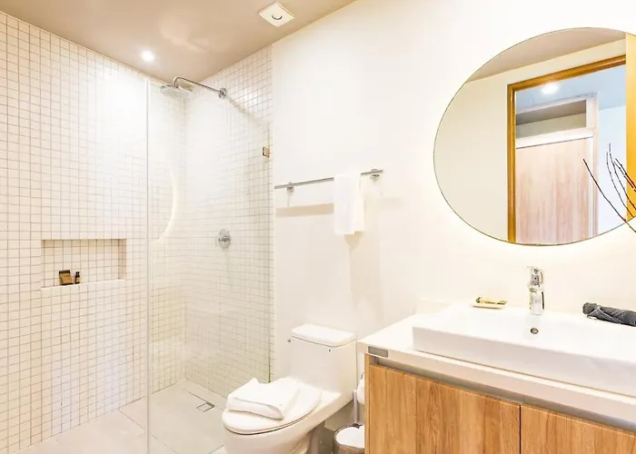 Mangrove View 2br W Rooftop Pool Near 5th Ave * Playa del Carmen